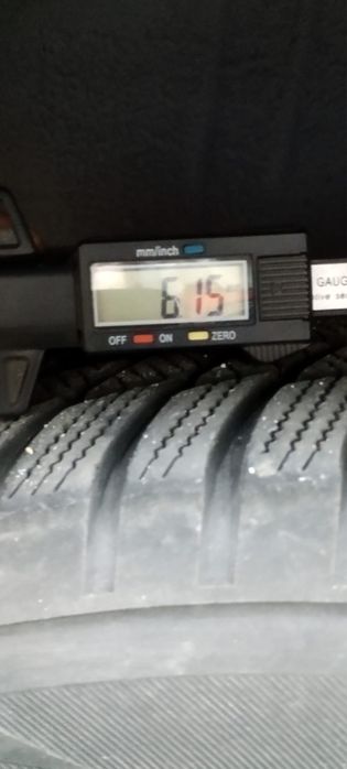 Komplet opon zimowych bridgestone blizzak 215/65 r17