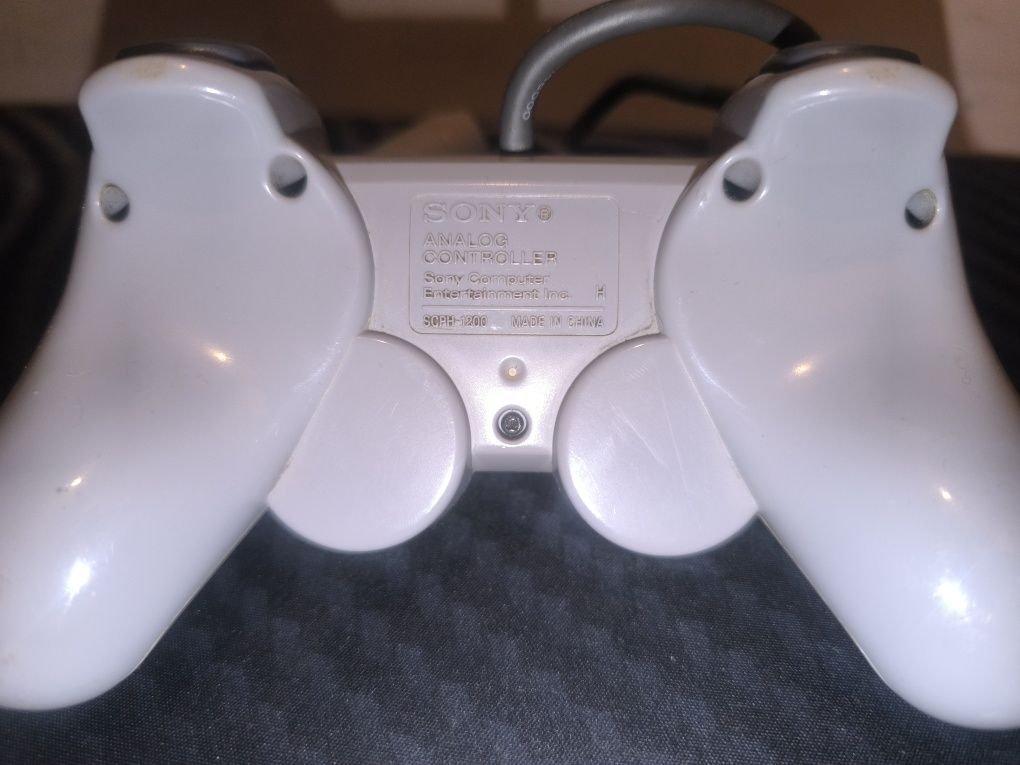 Pad do PlayStation 1