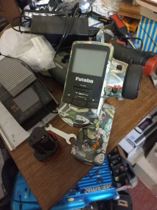 Продам радиоуправляемую модель ARRMA Outcast