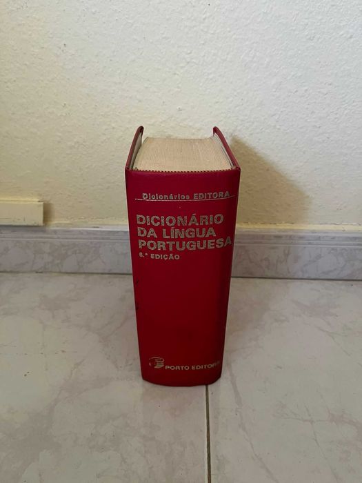 Dicionário da Língua Portuguesa
