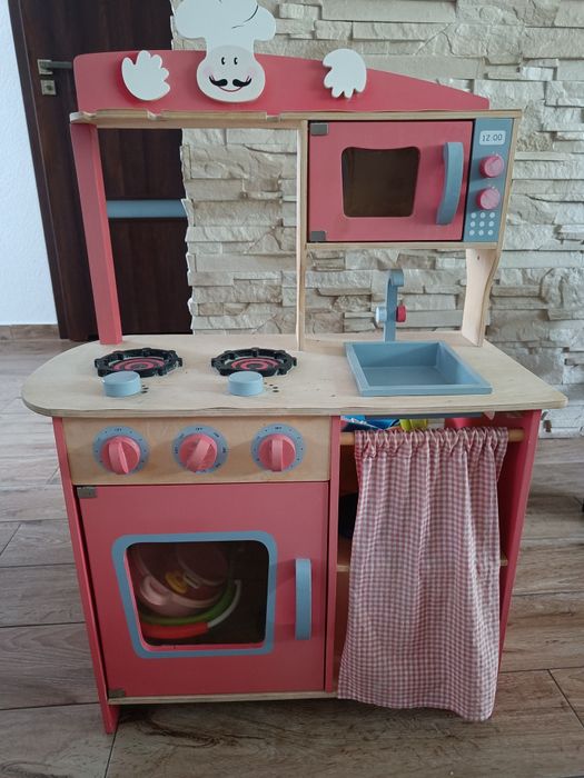 Kuchnia drewniana dla dzieci