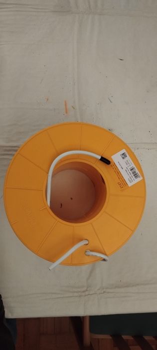 Vendo bombone de cabo TELEVES CXT-1 17VAC-A  ~40m