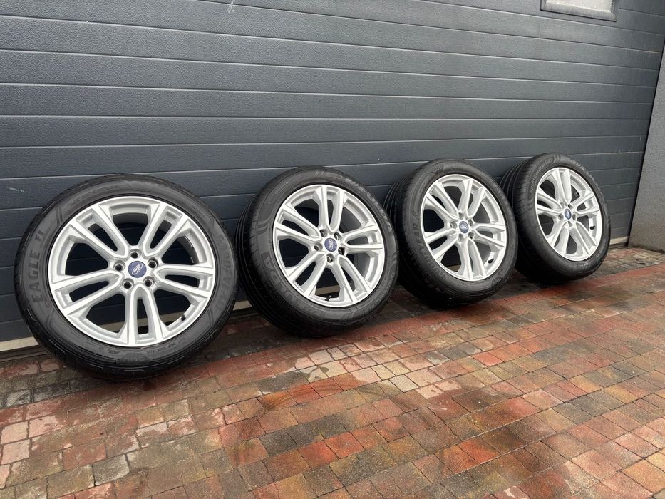 Alufelgi z Oponami Ford 5x108 7.5Jx18 ET 52.5 235/50/18 CJ5C-M1B F0053