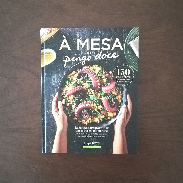 "À mesa com o Pingo Doce",Benedita Trindade e Maria Costa,2019