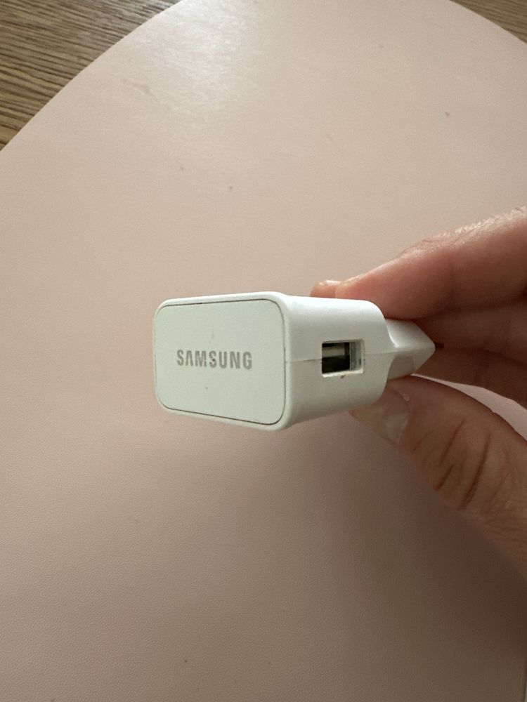 Ladowarka samsung bez kabla