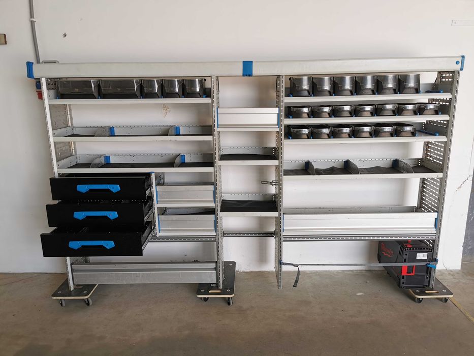 Zabudowa serwisowa warsztatowa regał samochodowy serwisowy SORTIMO