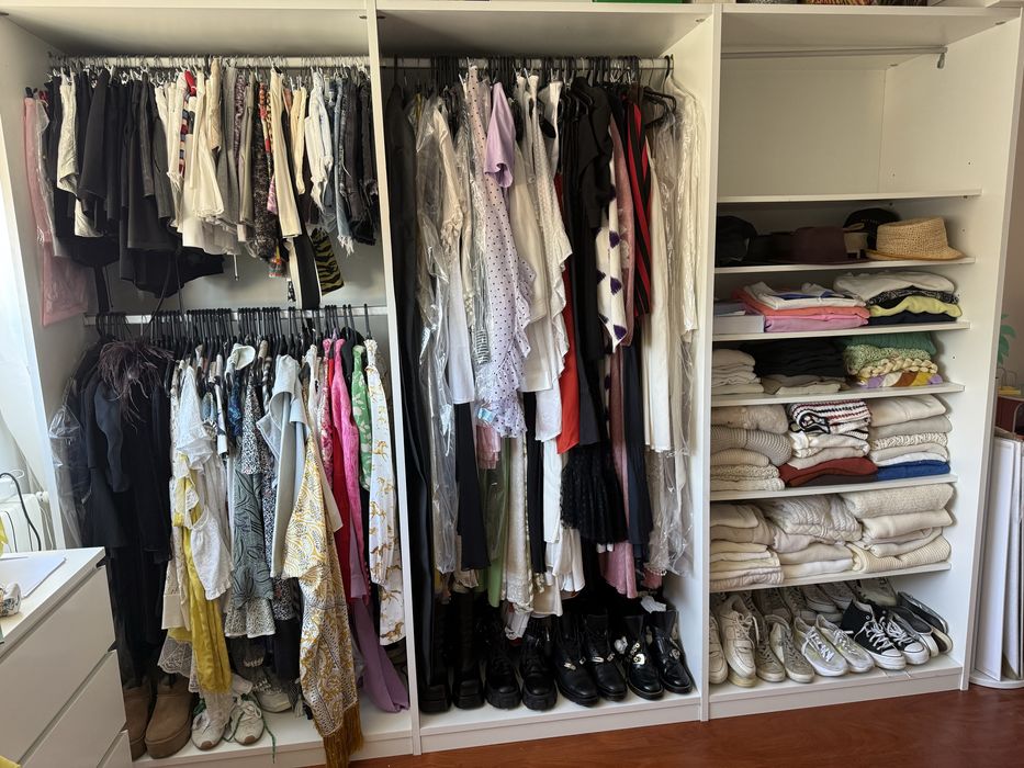 Vendo armario  com  modulos