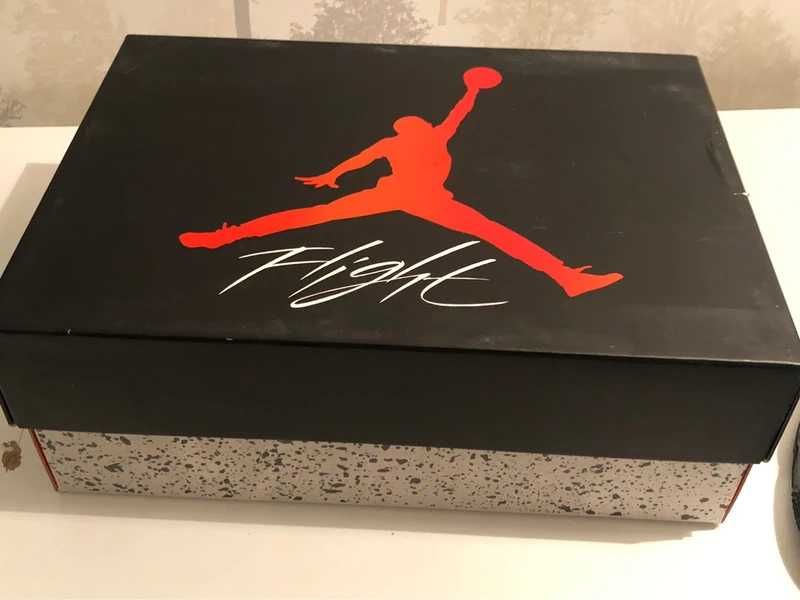 Buty meskie Mokasyny  Jordan_4_Retro_Travis_Scott_Cactus_Jack_R.40.5