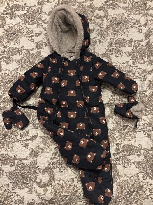 Ciepły zimowy kombinezon dla chłopca rozmiar 92