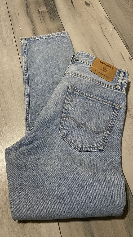 Spodnie Jack&Jones 29/32  LOOSE/ CHRIS męskie jeansy błękitne bawełna