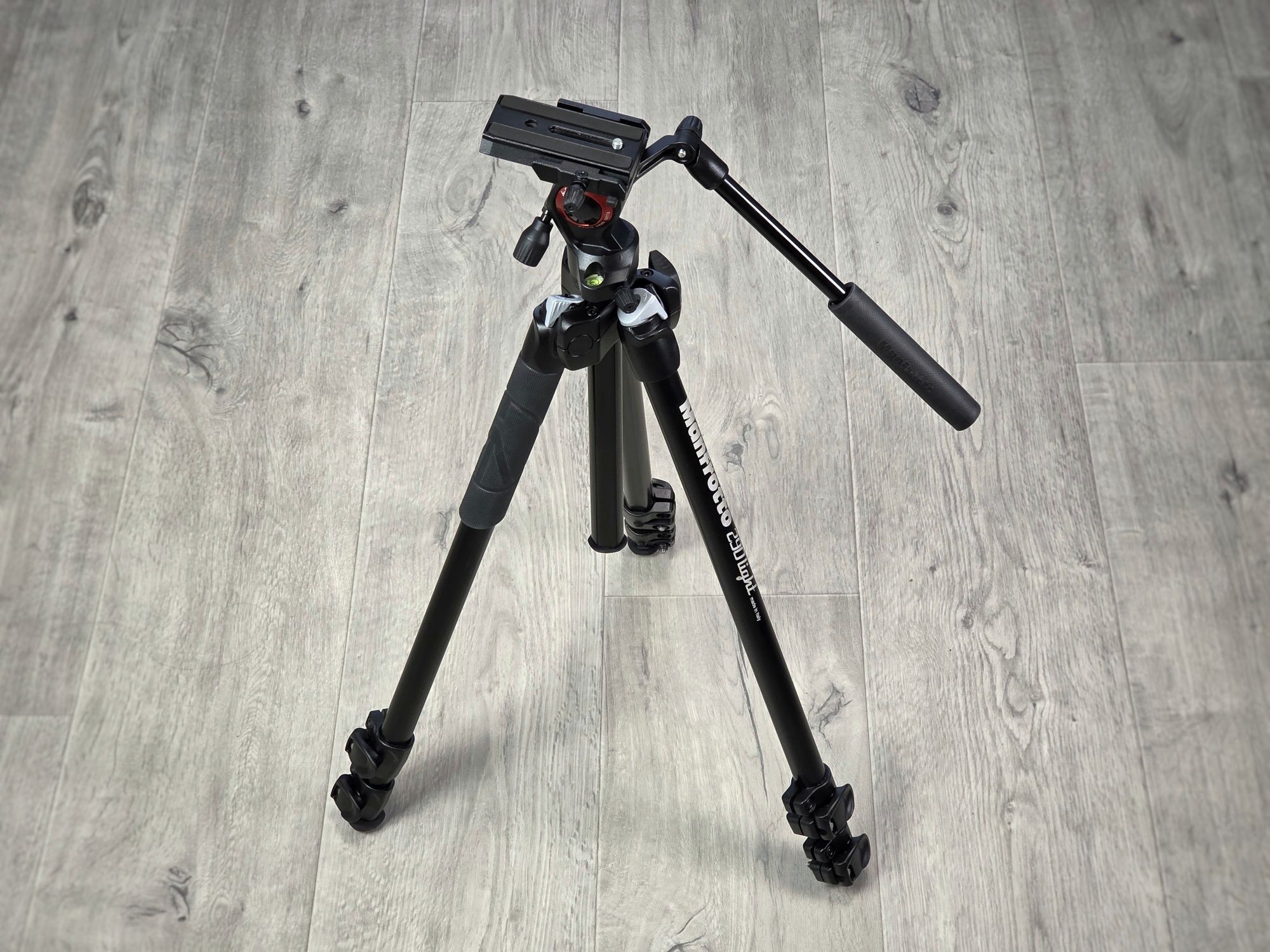 Штатив Manfrotto Befree 290 Light Black MK290LTA3US з рідинною головою
