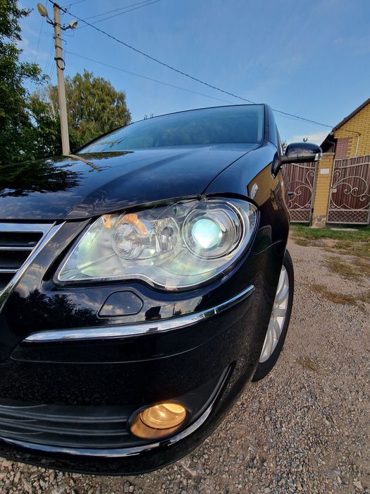 Фольксваген тоуран