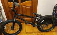 Велосипед трюковий BMX FreeAgent Black колеса 20