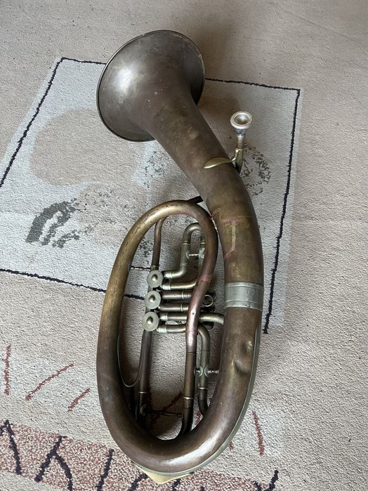 Sakshorn tenorowy produkcji Niemcy/Czechy?