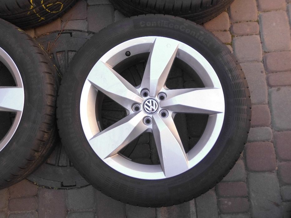 Диски VW R17 5x100 Резина 205/55 R17Continental