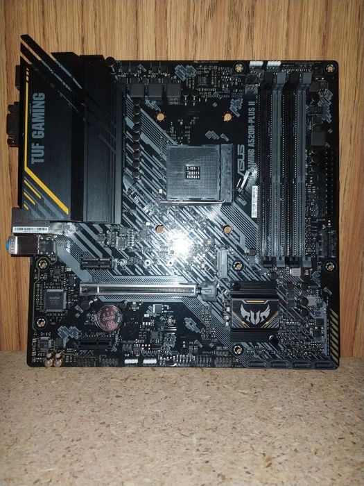 Продам материнскую плату ASUS TUF Gaming A520M-Plus II