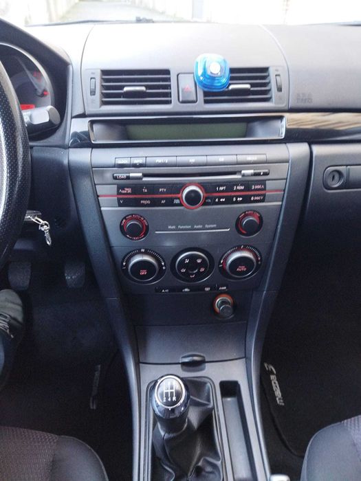 Mazda 3 1.6D Sport 5 lug  ( Ler descrição )