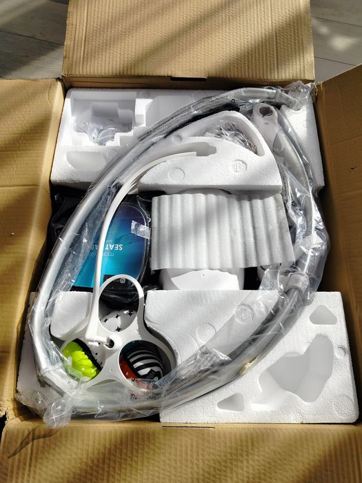 Заколисуючий центр mamaRoo 4.0
