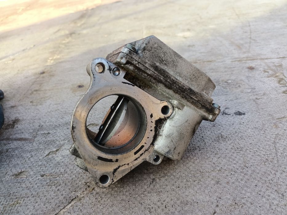 Przepustnica Renault 1,9dci 130km Scenic Megane Laguna