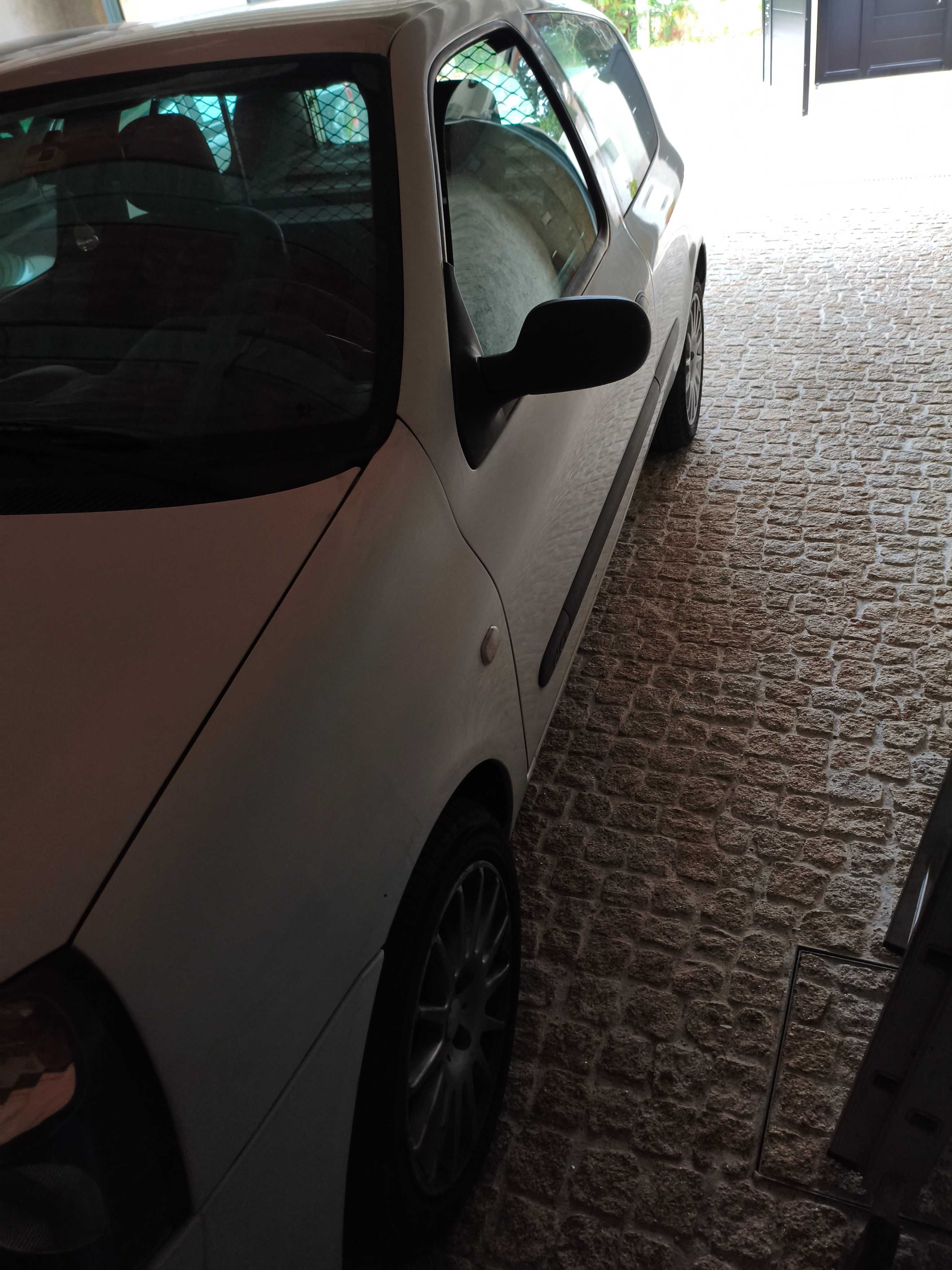 Renault Clio Comercial 1.5 DCI  2003 ((RESERVADO))