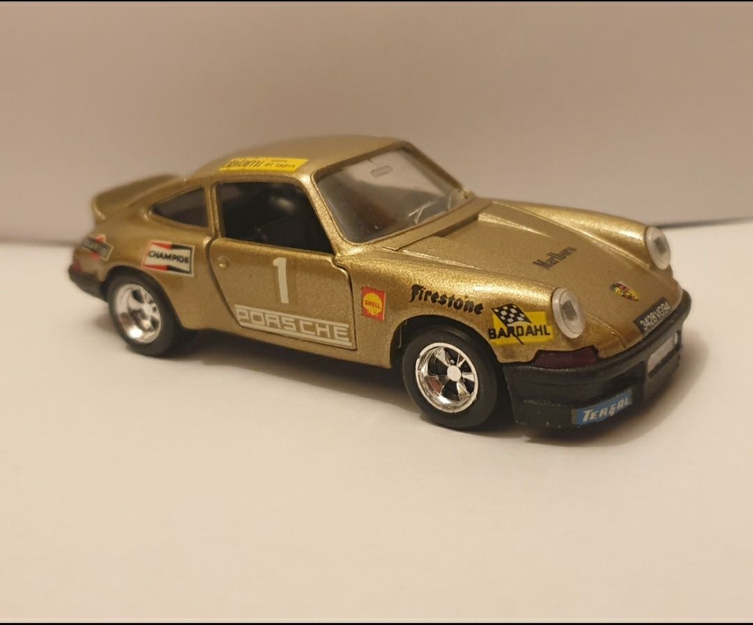 Solido Porsche Carrera RS 1/43 politoys bburago corgi