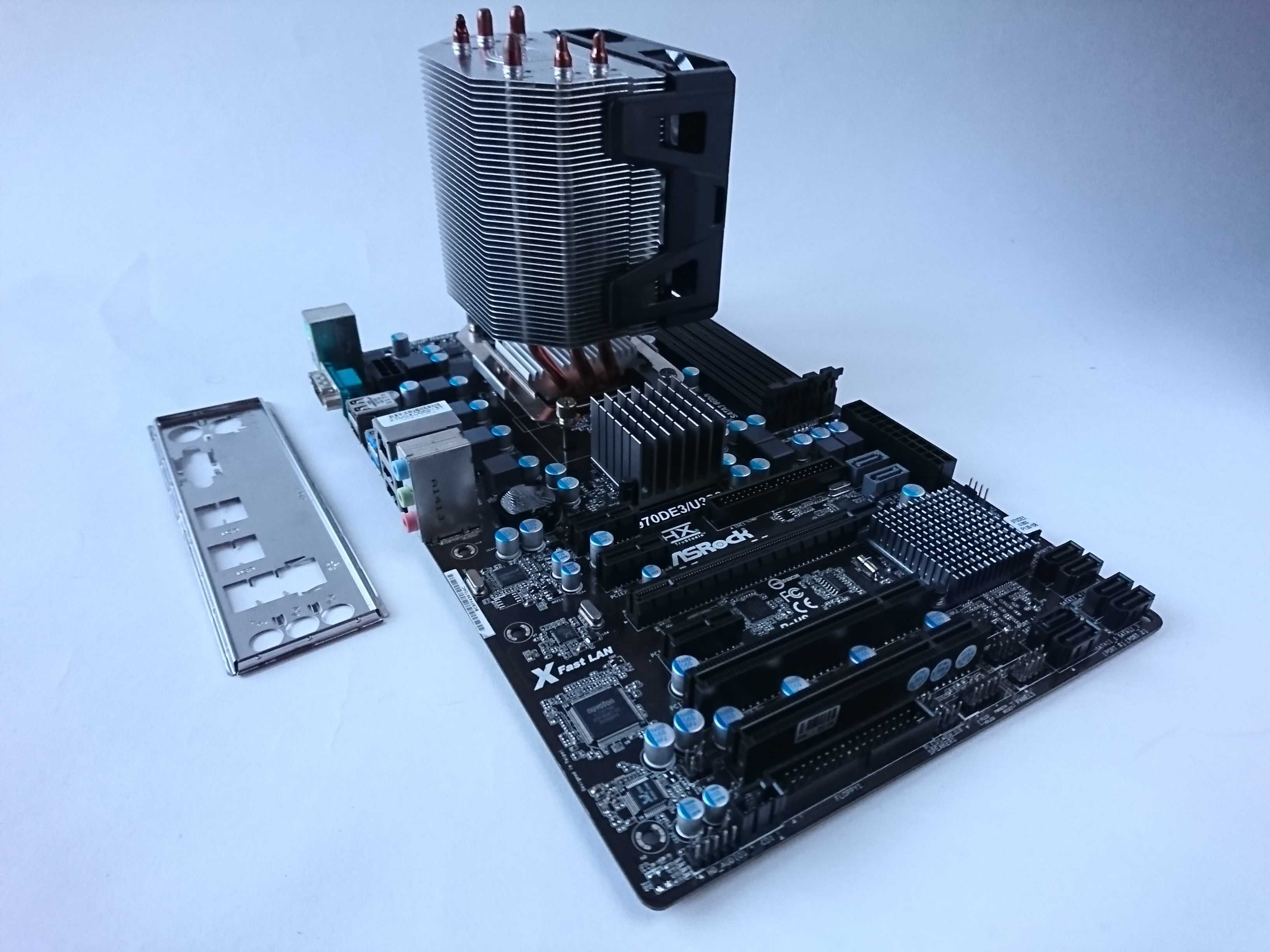 Комплект ASRock 970DE3/U3S3 + FX-4300(4ядра) + Cooler Master, AM3+