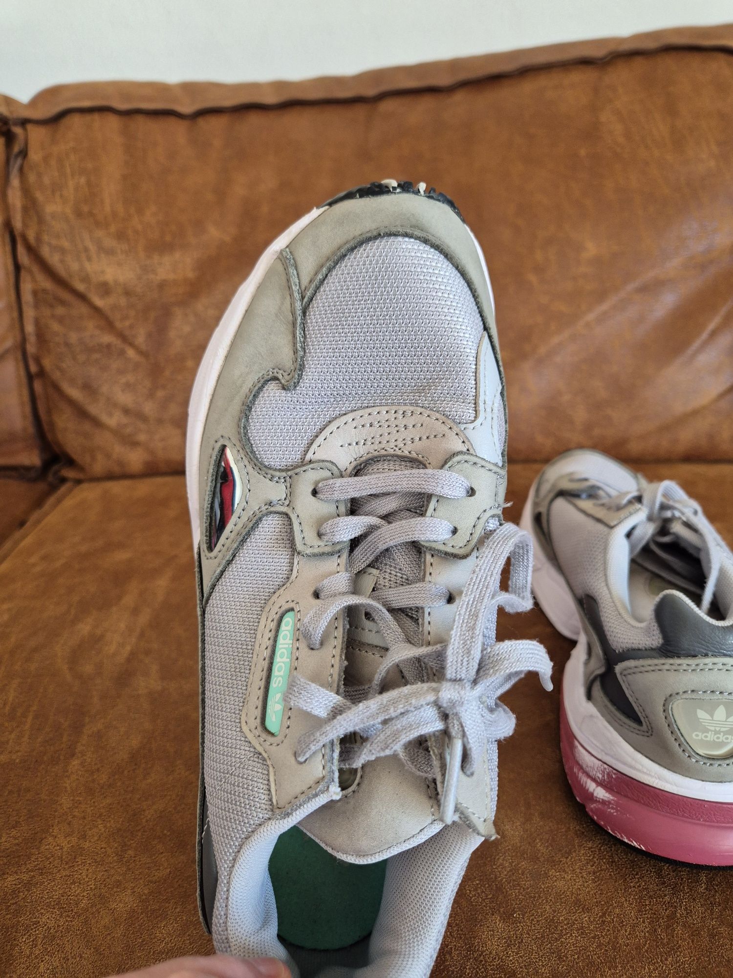 Adidas Falcon 40 skórzane buty adidasy sneakersy