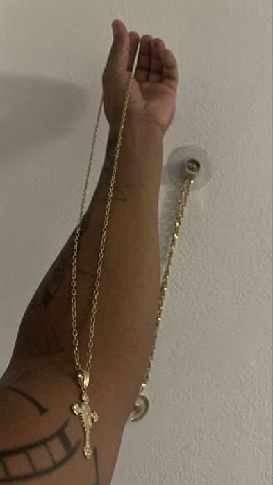 Cordao ouro 18k com pingente