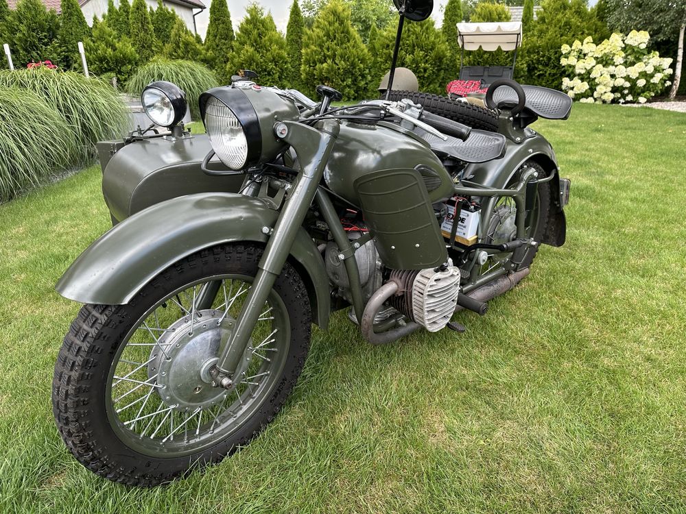 Dniepr K-750 KMZ M-72