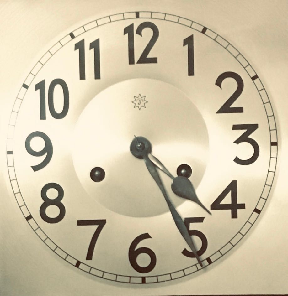 Naprawa i renowacja starych zegarów na terenie całego kraju