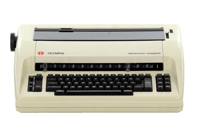 Máquina de Escrever Electrica Olympia Compact