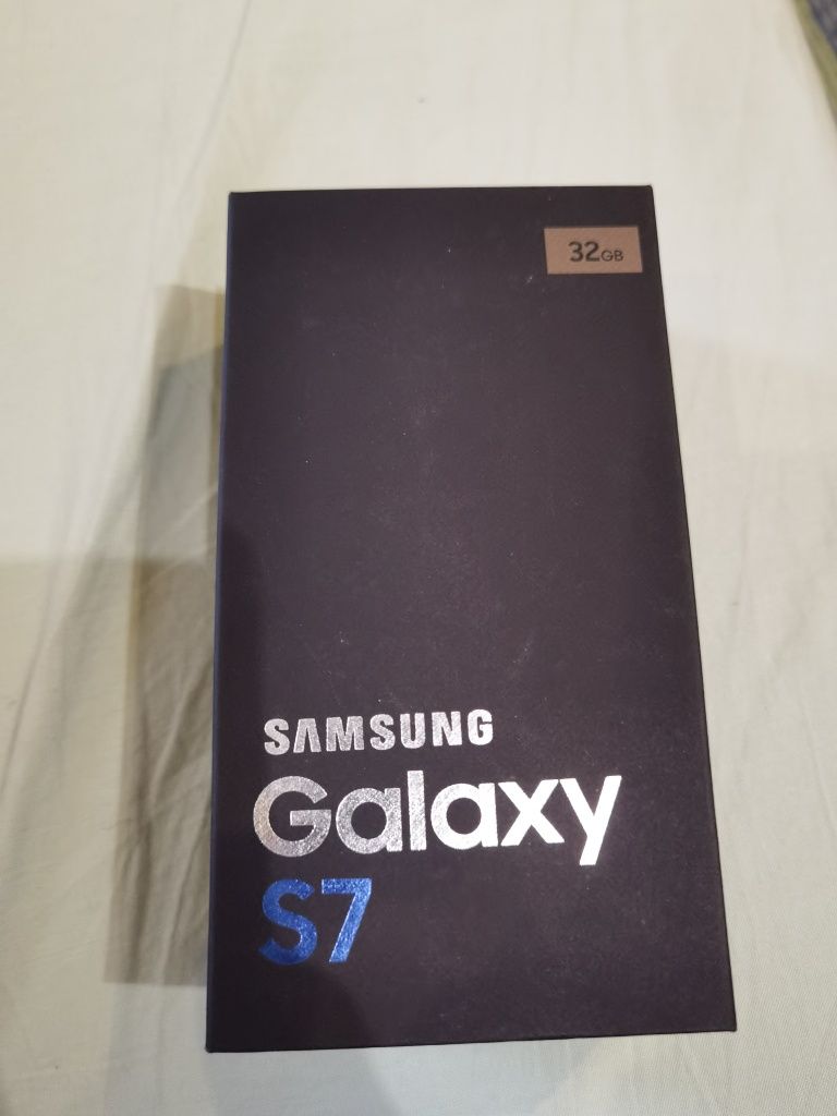 Samsung S7 + carregador + cabo extra