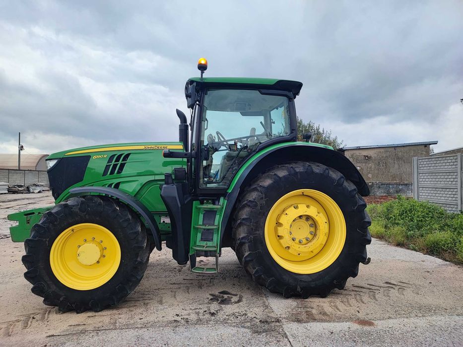 ciągnik rolniczy John Deere 6190 R  skrzynia P.Q manual  pneumatyka