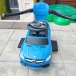 Auto pchacz niebieskie