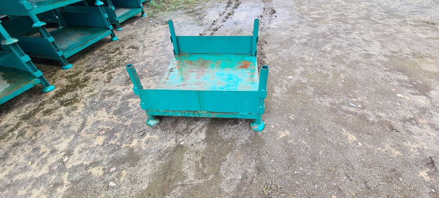 paleta metalowa słupkowa używana 90x90 ciężkie