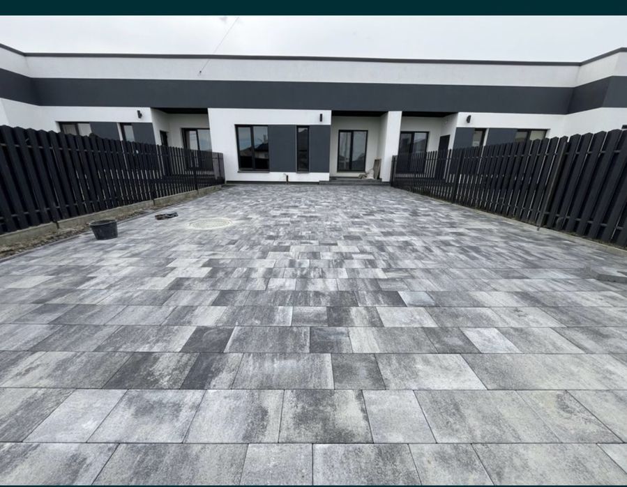 Вкладання та продаж бруківки. Бруківка