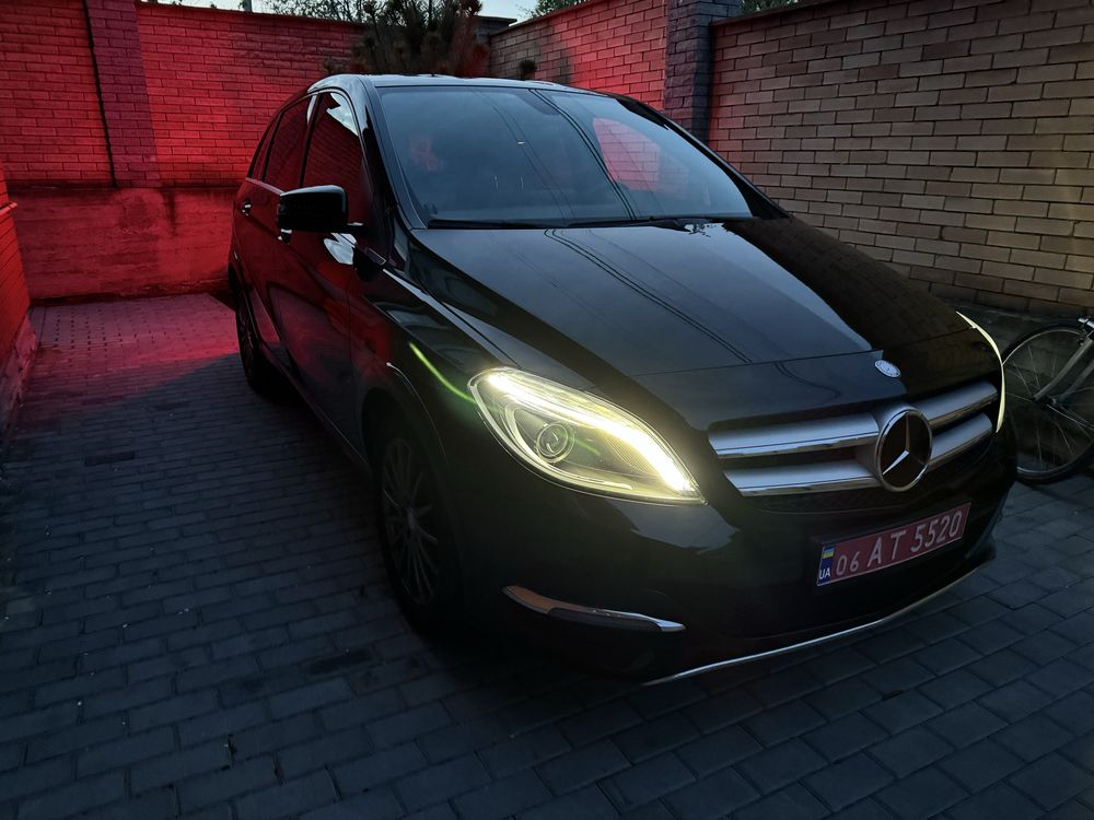 Mercedes-Benz B-class електро 250Е