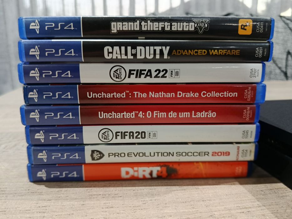 Vendo PlayStation 4 Slim 1 TB