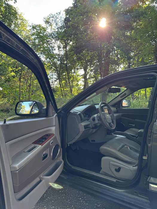Jeep grand cherokee quadra drive 3.0crd Pilnie