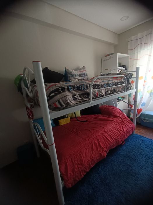 Beliche com colchões