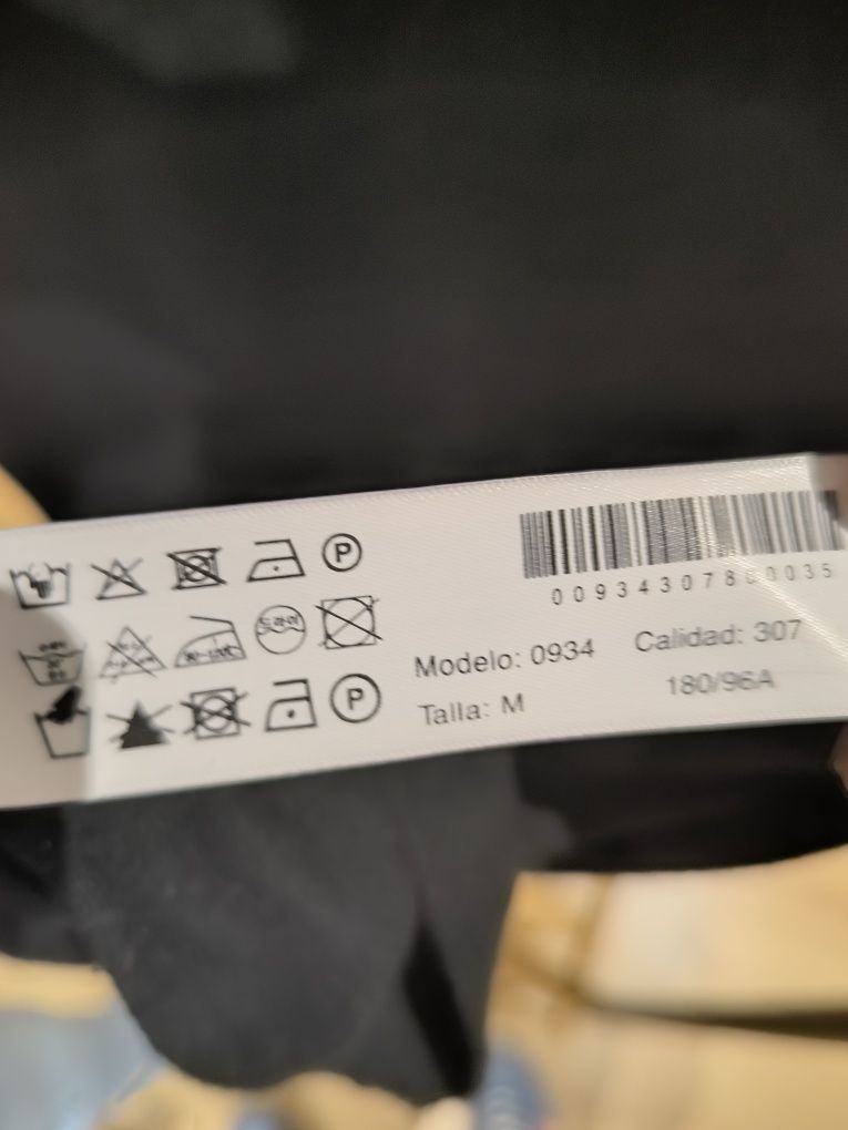 Csmisola gola alta preta Massimo dutti tamanho M
