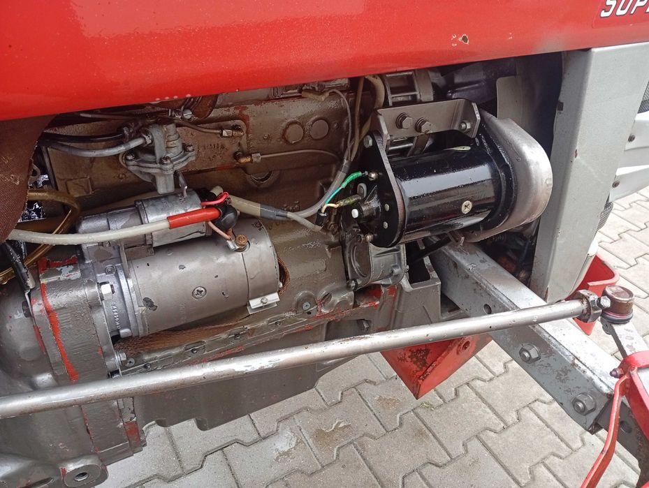 MF 133 Massey Ferguson 135