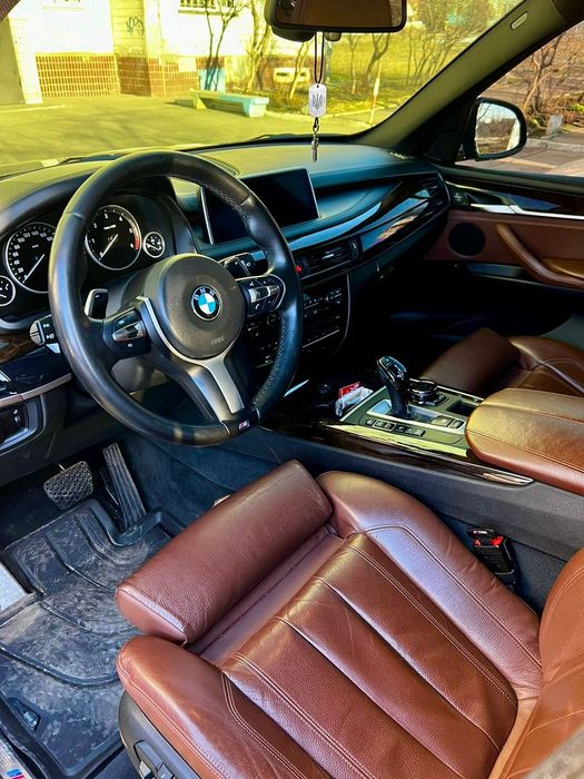 BMW X5 M 30d F15