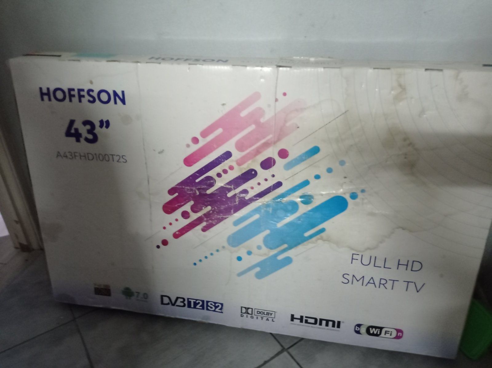 Телевізор смарт тв Hoffson 43 дюйма.