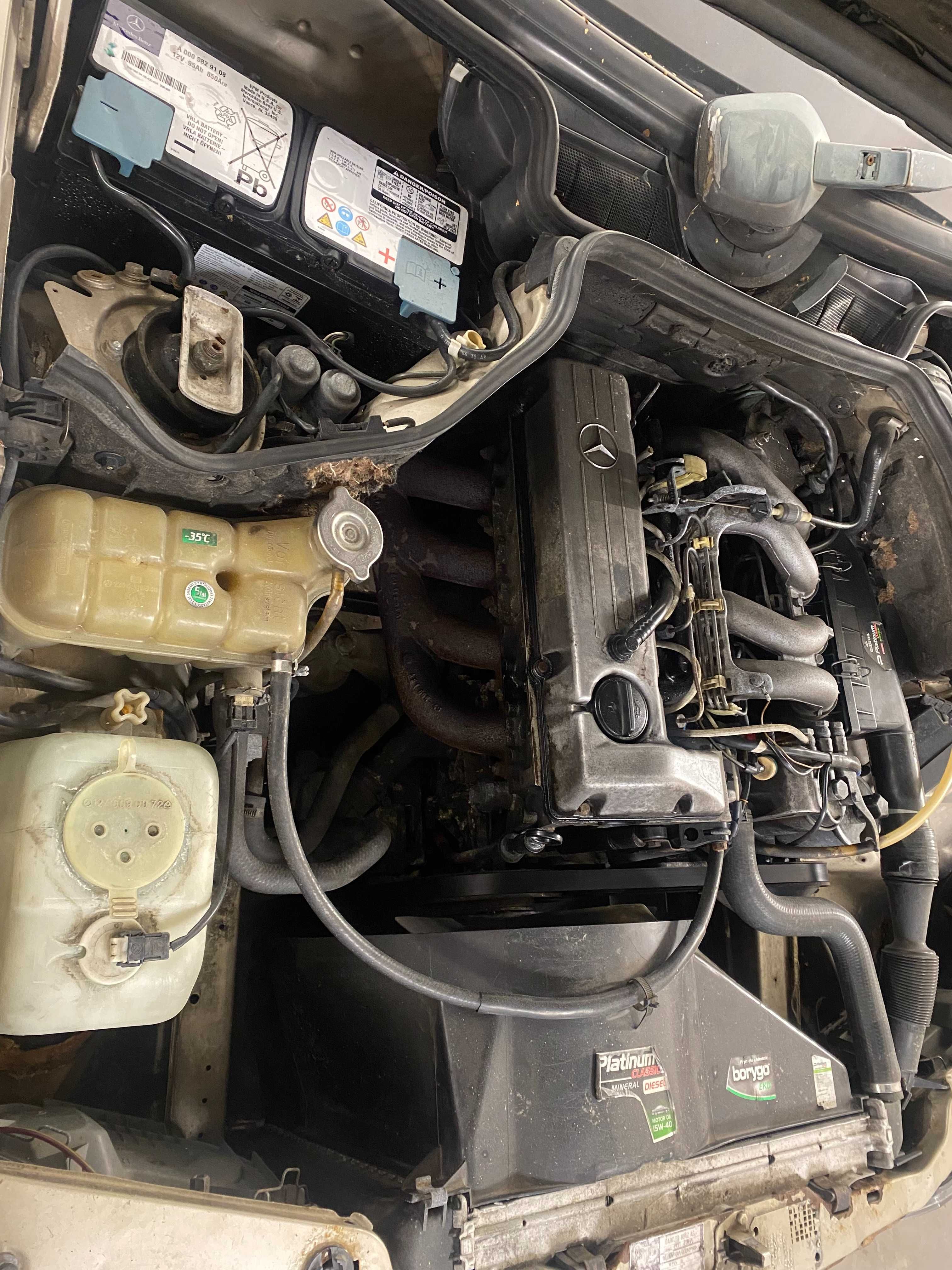 W124 2szt 300E-24 i 200D + masa części