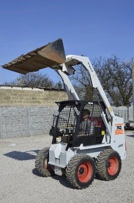 Wynajem ładowarek bobcat