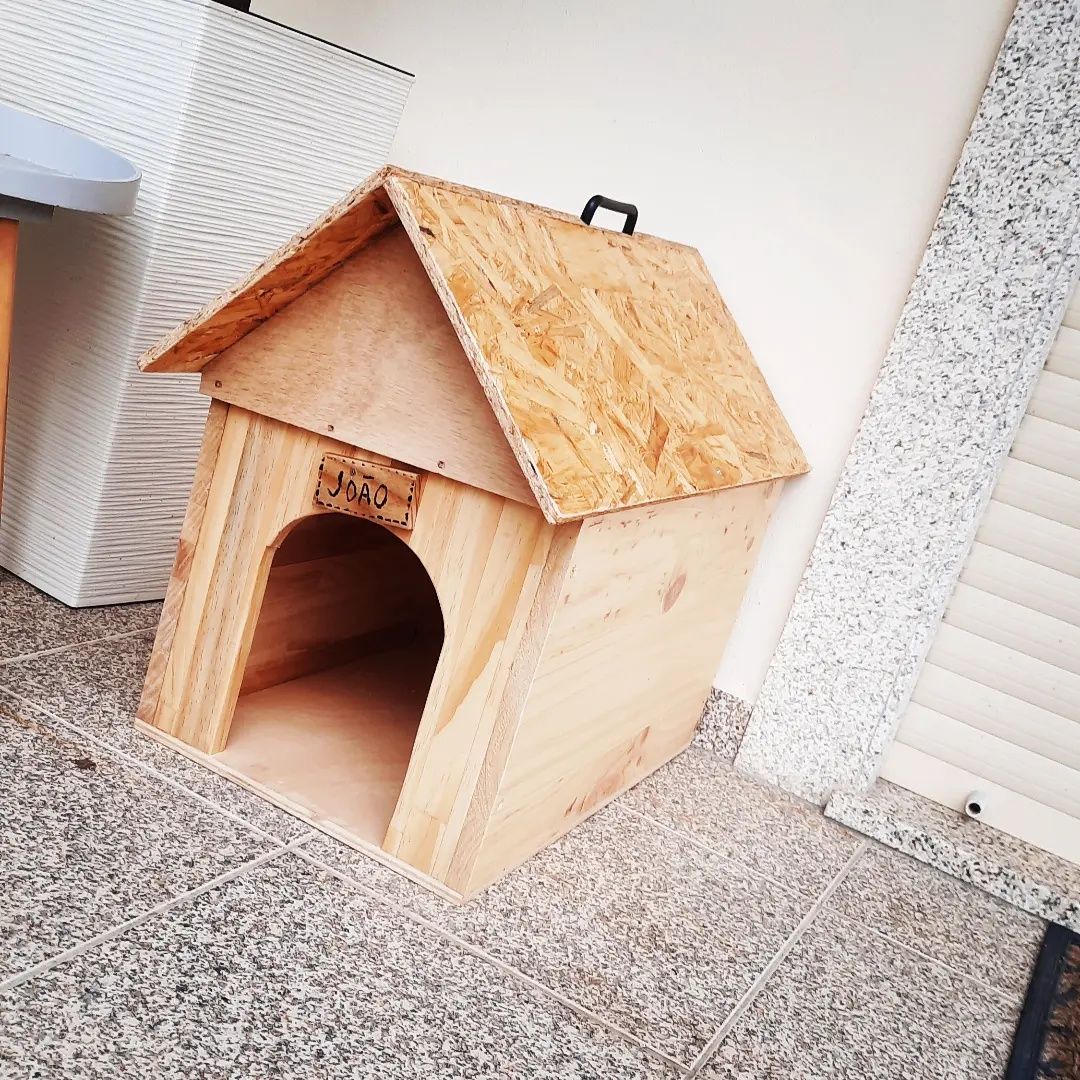 Casota para gato ou cão pequeno