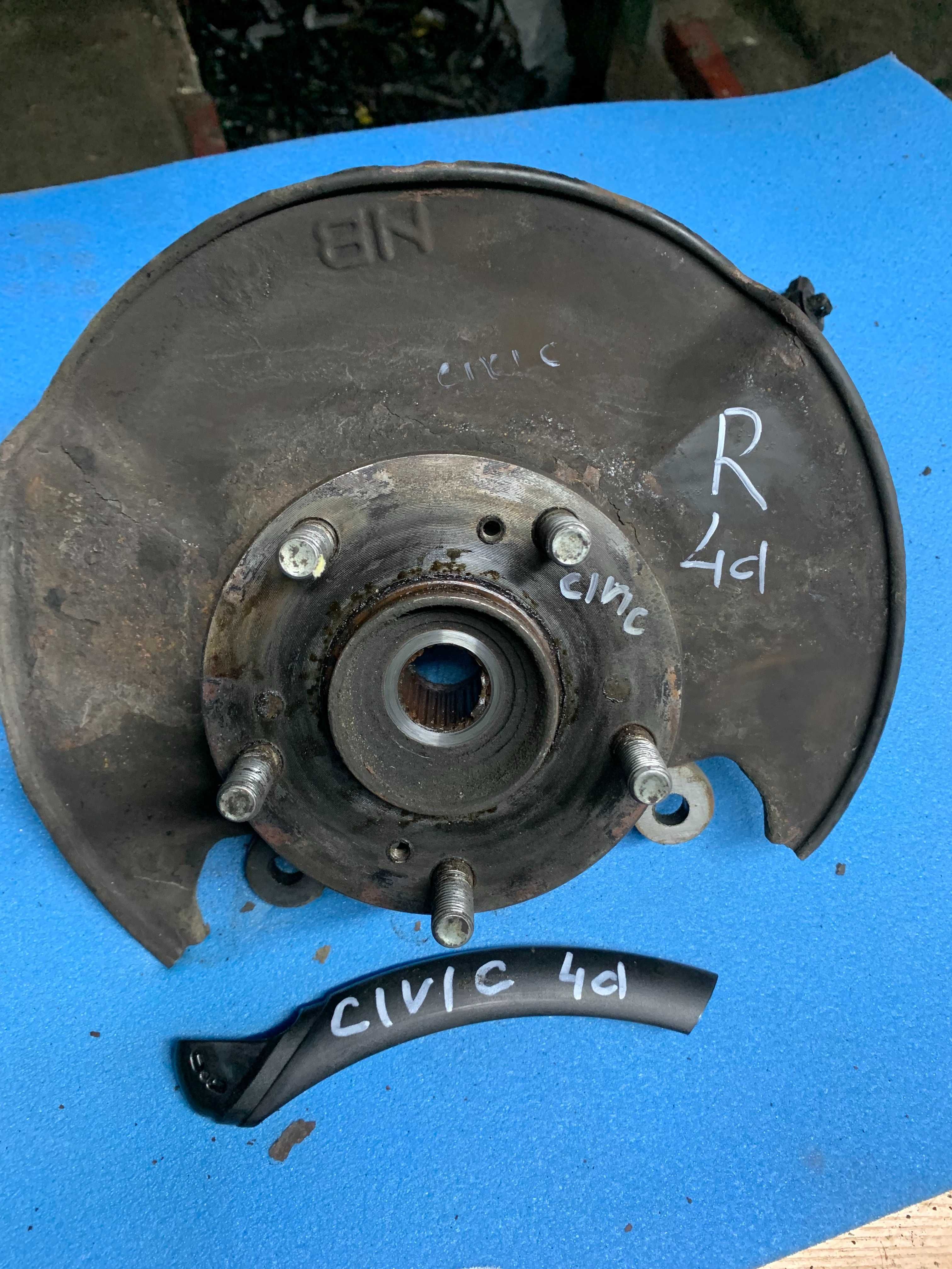 Разборка HONDA CIVIC 4D 06-11  мотор коробка дверь полуось   диски