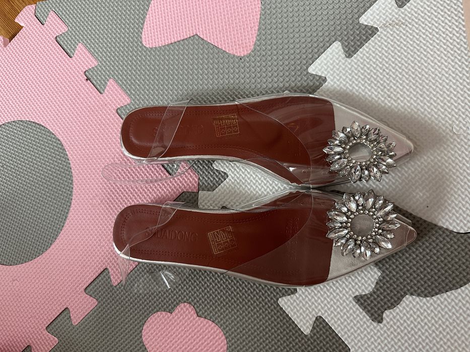 Transparentne czółenka / baleriny