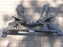 Підрамник передній Tesla Model Y 104453100B